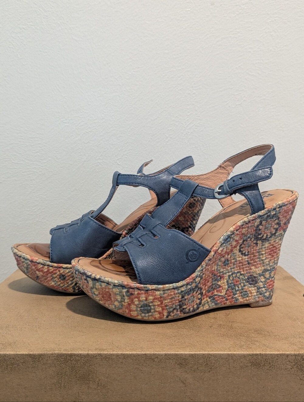 Born Women's Rebecka Blue Wedge Sandals